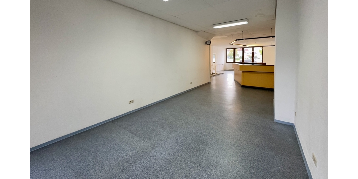 Raum 1 Obergeschoss - Blick v. Eingang